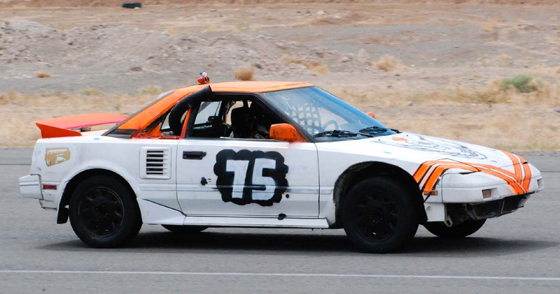 Illustration for article titled The Top 102 Lemons Of The Goin' For Broken 24 Hours Of LeMons